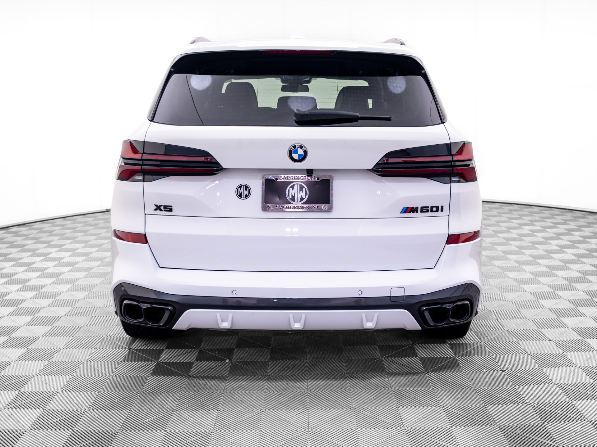 Certified 2024 BMW X5 M60i w/ Climate Comfort Package AWD/4WD image 4
