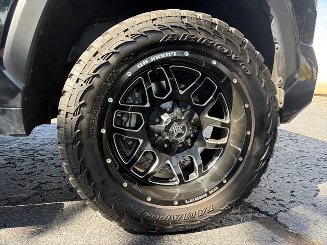 Used 2024 Toyota Tundra SR5 w/ SR5 Convenience Package AWD/4WD image 26