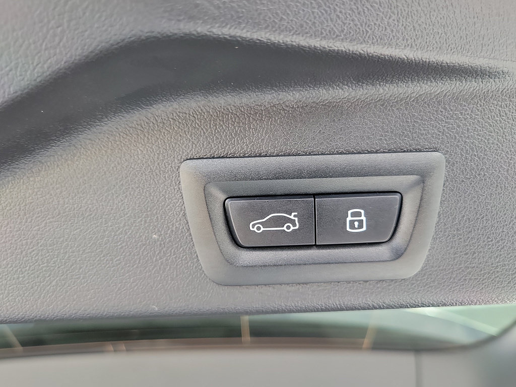 Used 2026 BMW X5 sDrive40i w/ Climate Comfort Package RWD image 10
