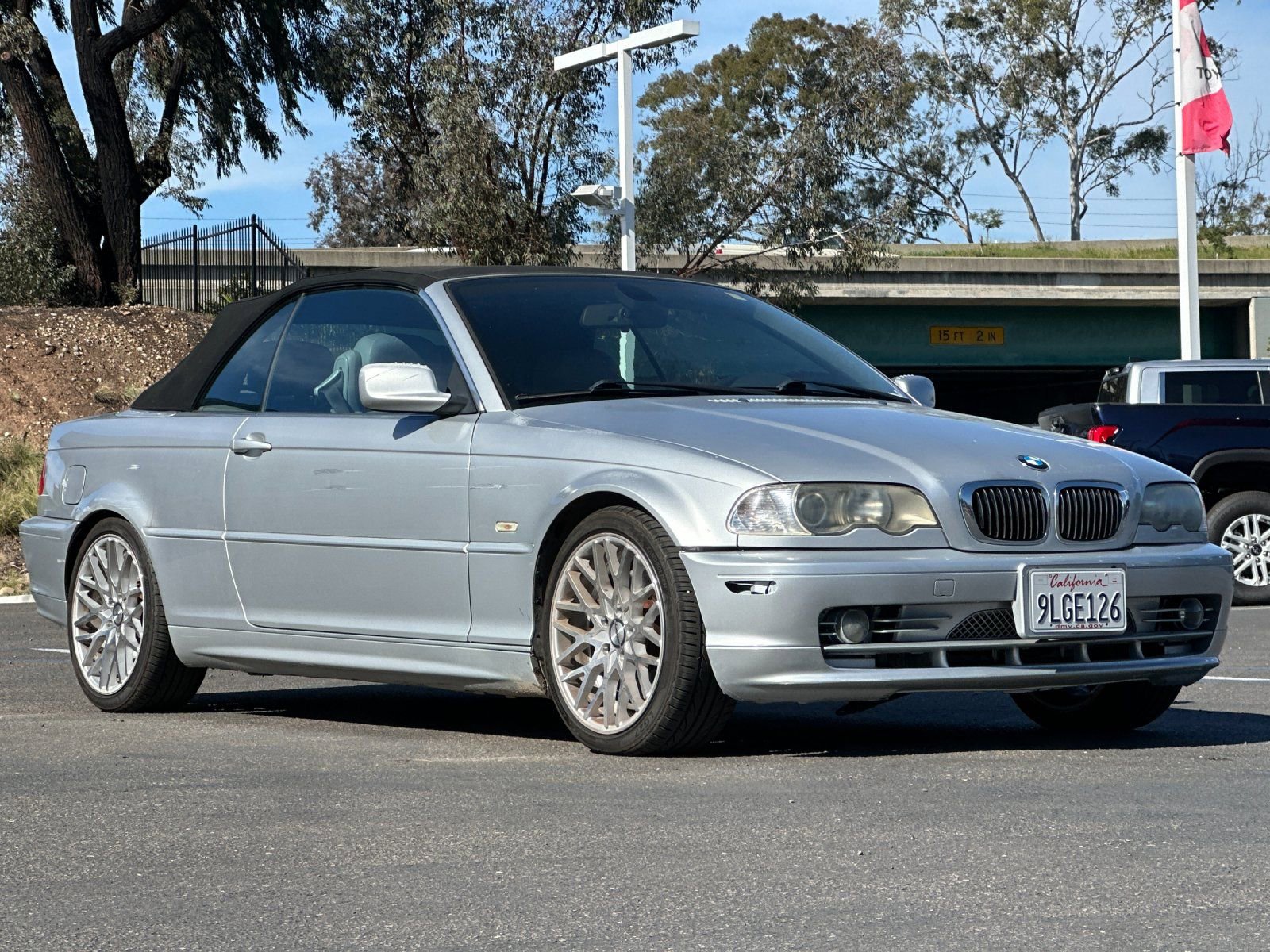 Used 2003 BMW 330Ci Convertible image 9