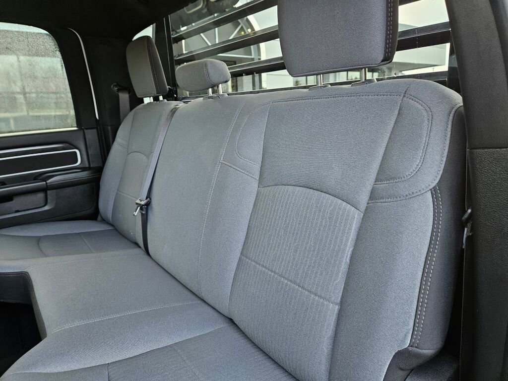 Used 2024 RAM 3500 SLT w/ Quick Order Package 2YG SLT image 18