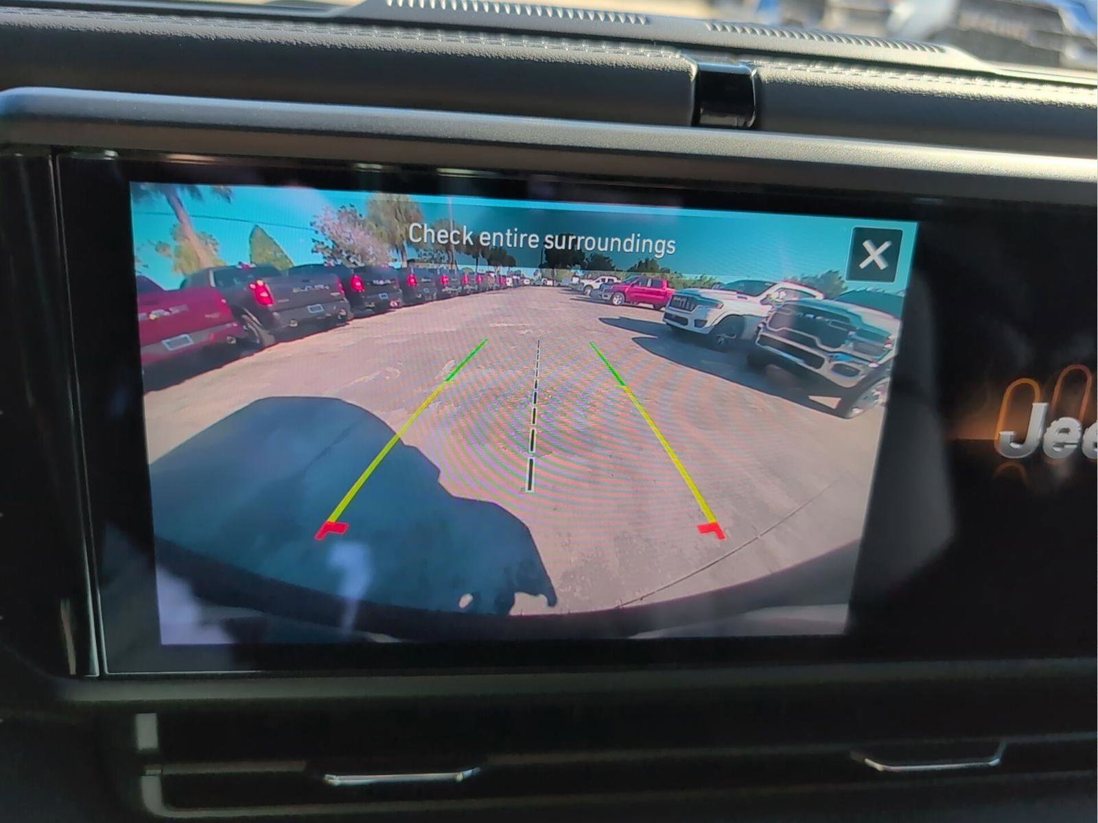 Used 2024 Jeep Wrangler Sahara w/ Safety Group image 21