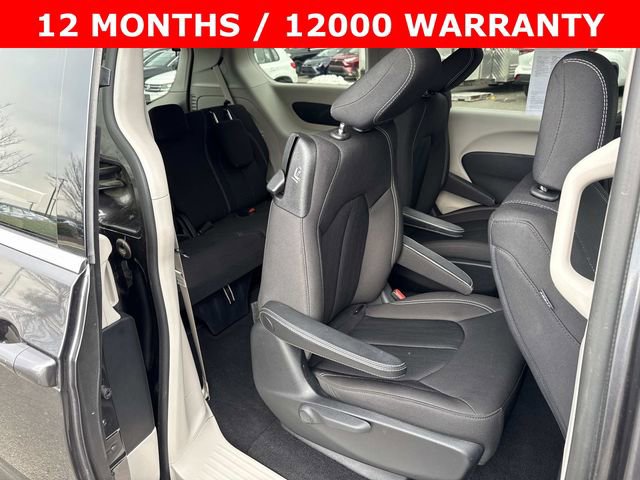 Used 2020 Chrysler Voyager LX w/ Cold Weather Group image 8