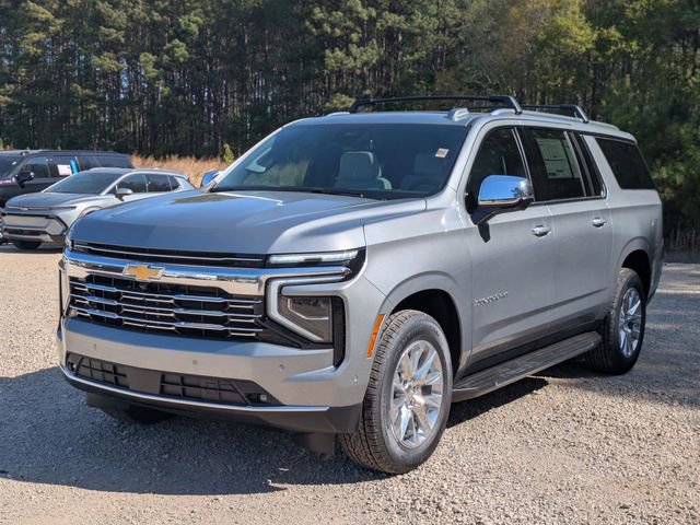 New 2026 Chevrolet Suburban Premier image 5