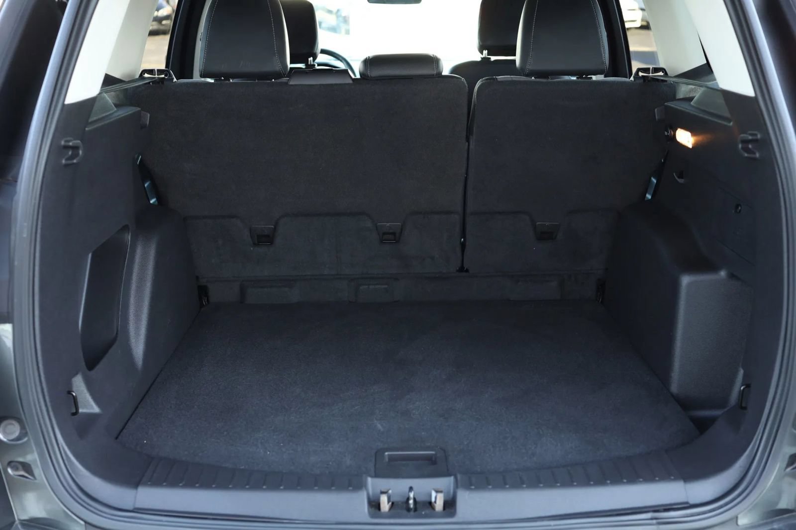 Used 2019 Ford Escape SE AWD/4WD image 38