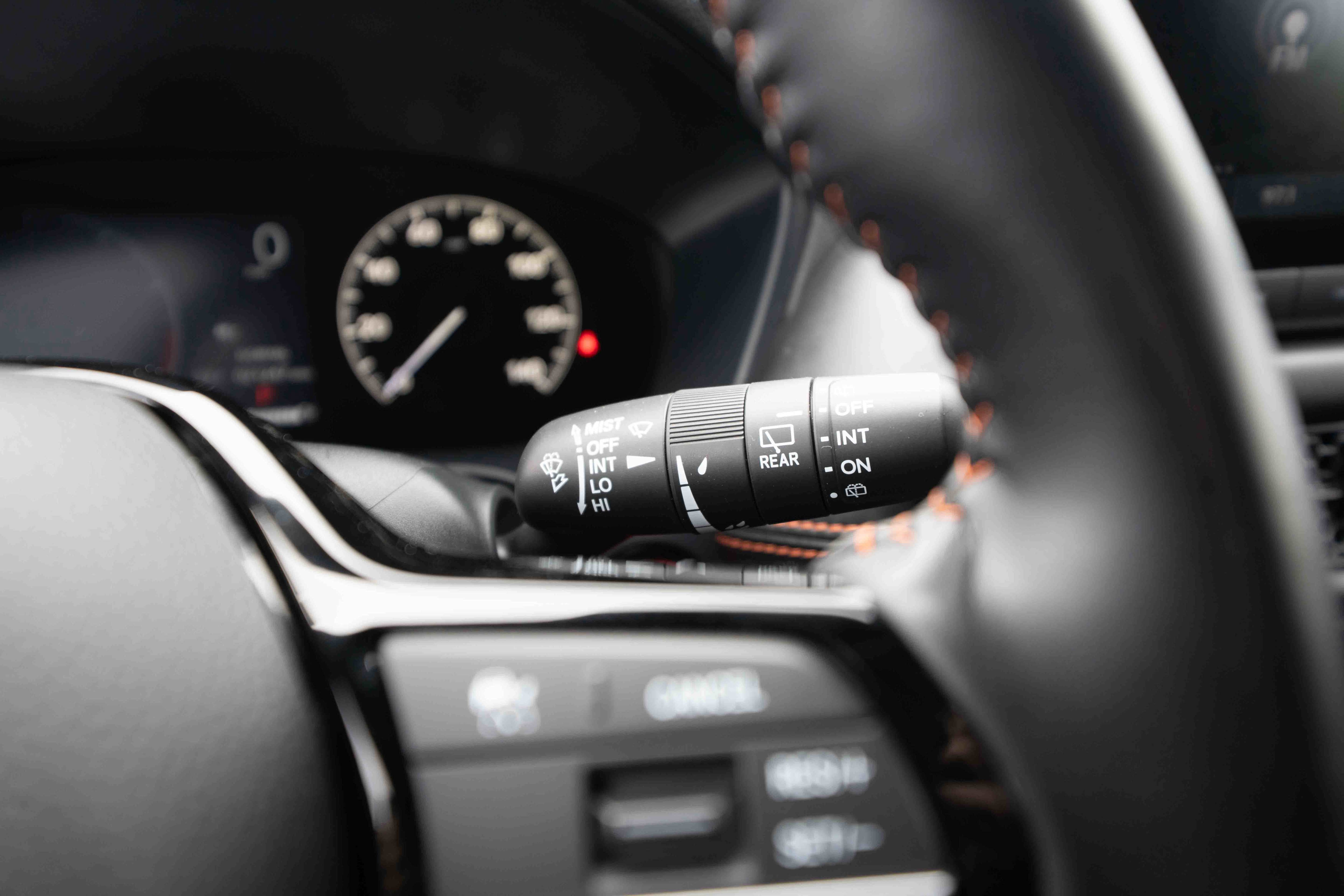 Used 2025 Honda HR-V Sport image 14