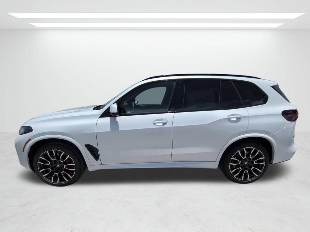 New 2026 BMW X5 xDrive40i w/ M Sport Package AWD/4WD image 7