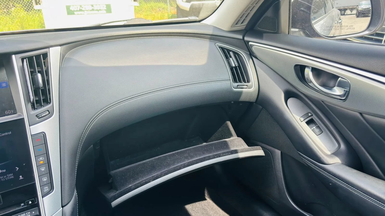 Used 2019 INFINITI Q50 Luxe RWD image 18