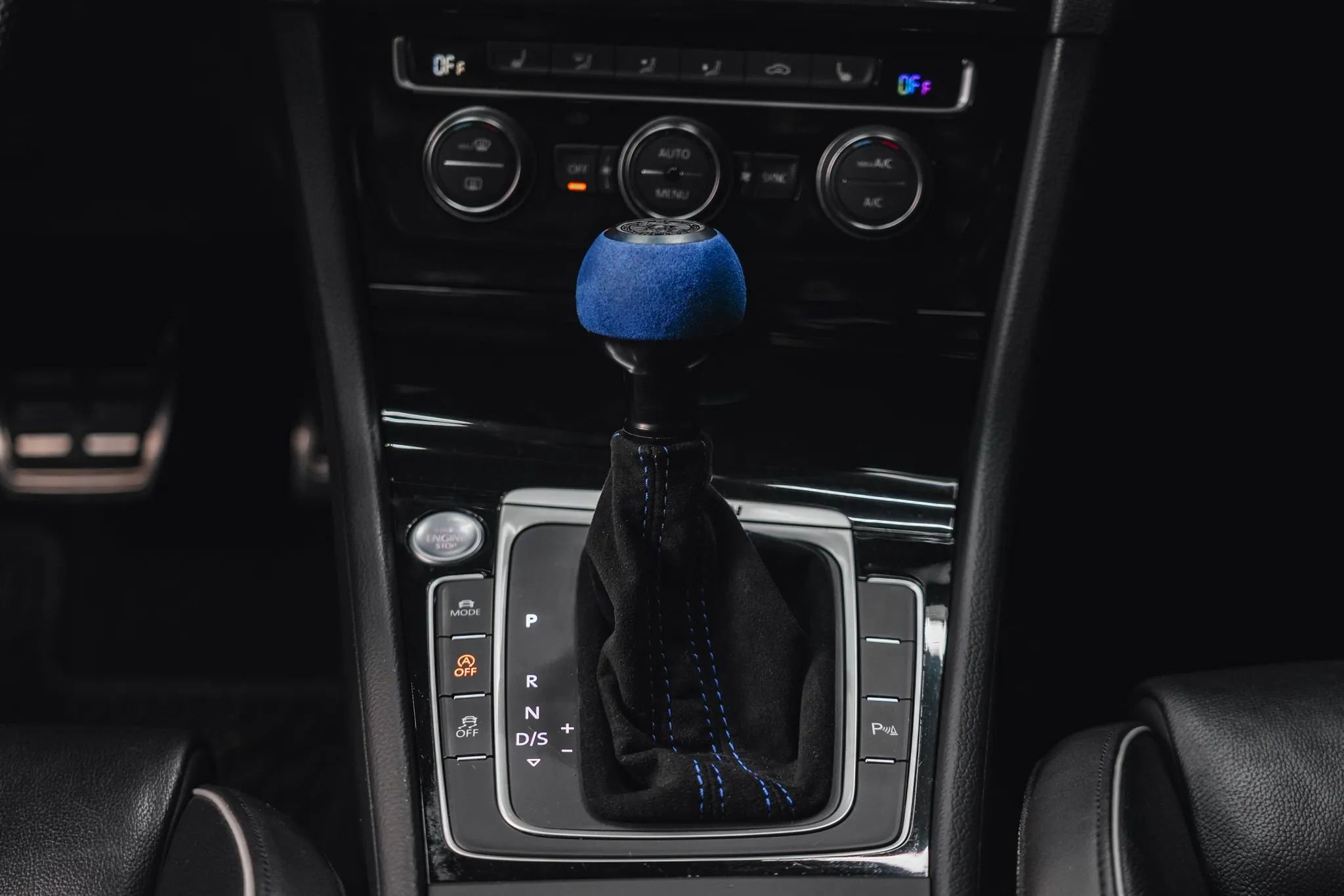 Used 2019 Volkswagen Golf 4-Door image 46