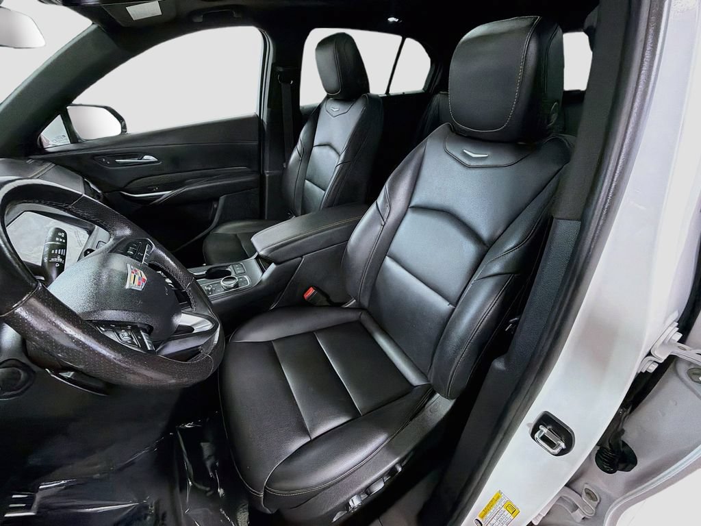 Used 2023 Cadillac XT4 Sport AWD/4WD image 21