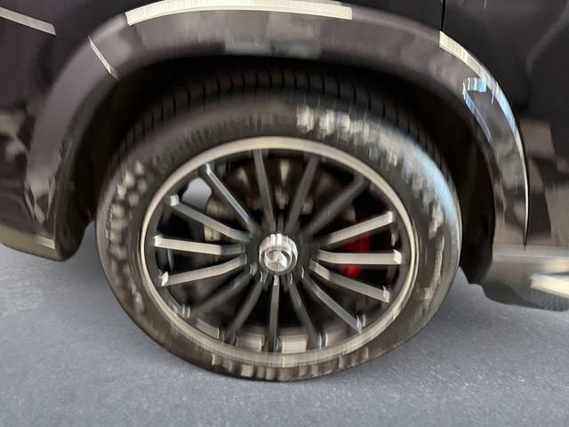 Certified 2022 Mercedes-Benz GLS 63 AMG 4MATIC image 8