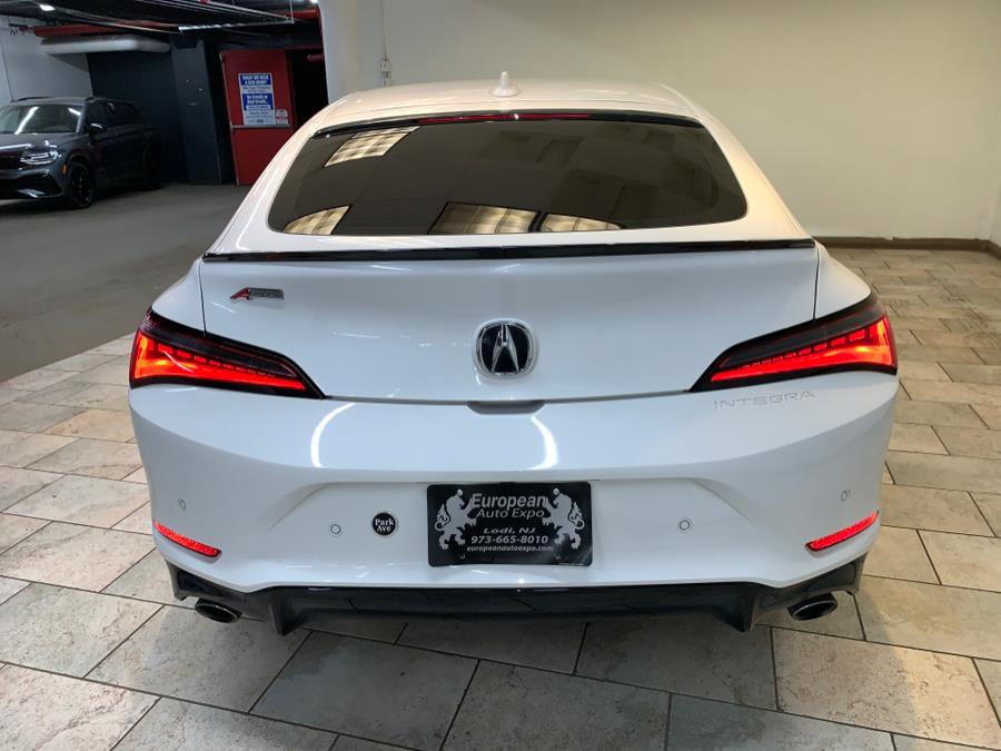 Used 2024 Acura Integra A-Spec image 8