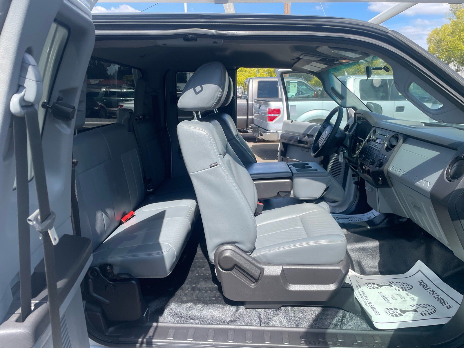 Used 2015 Ford F250 XL w/ Power Equipment Group RWD image 11