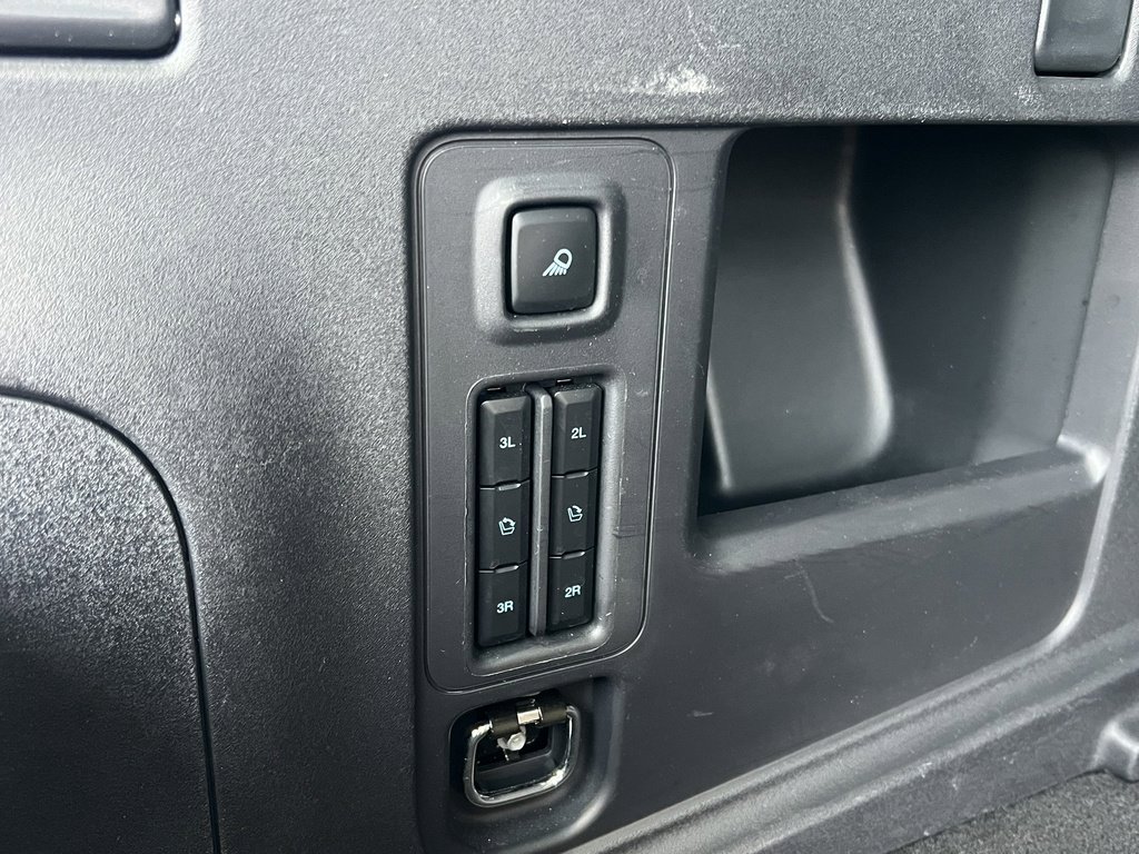 Certified 2025 Ford Expedition Active image 37