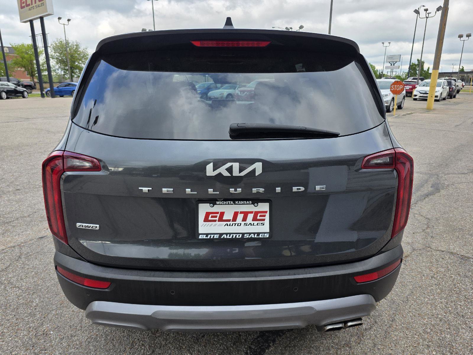 Used 2022 Kia Telluride S AWD/4WD image 6