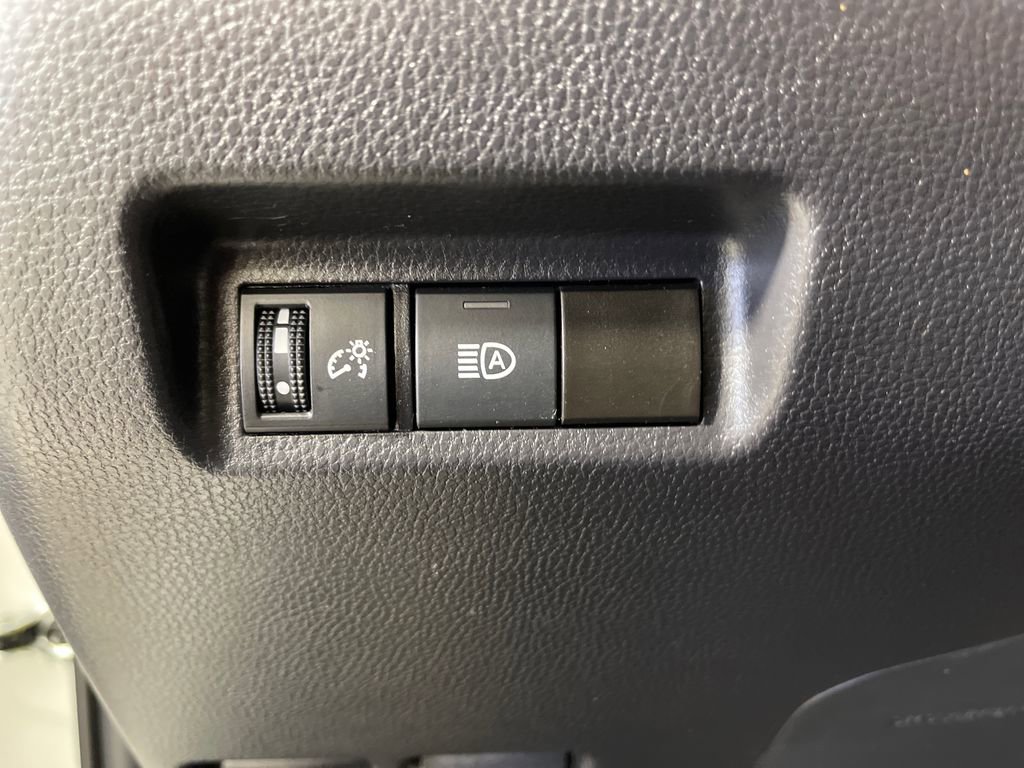 Certified 2025 Toyota RAV4 XLE image 29