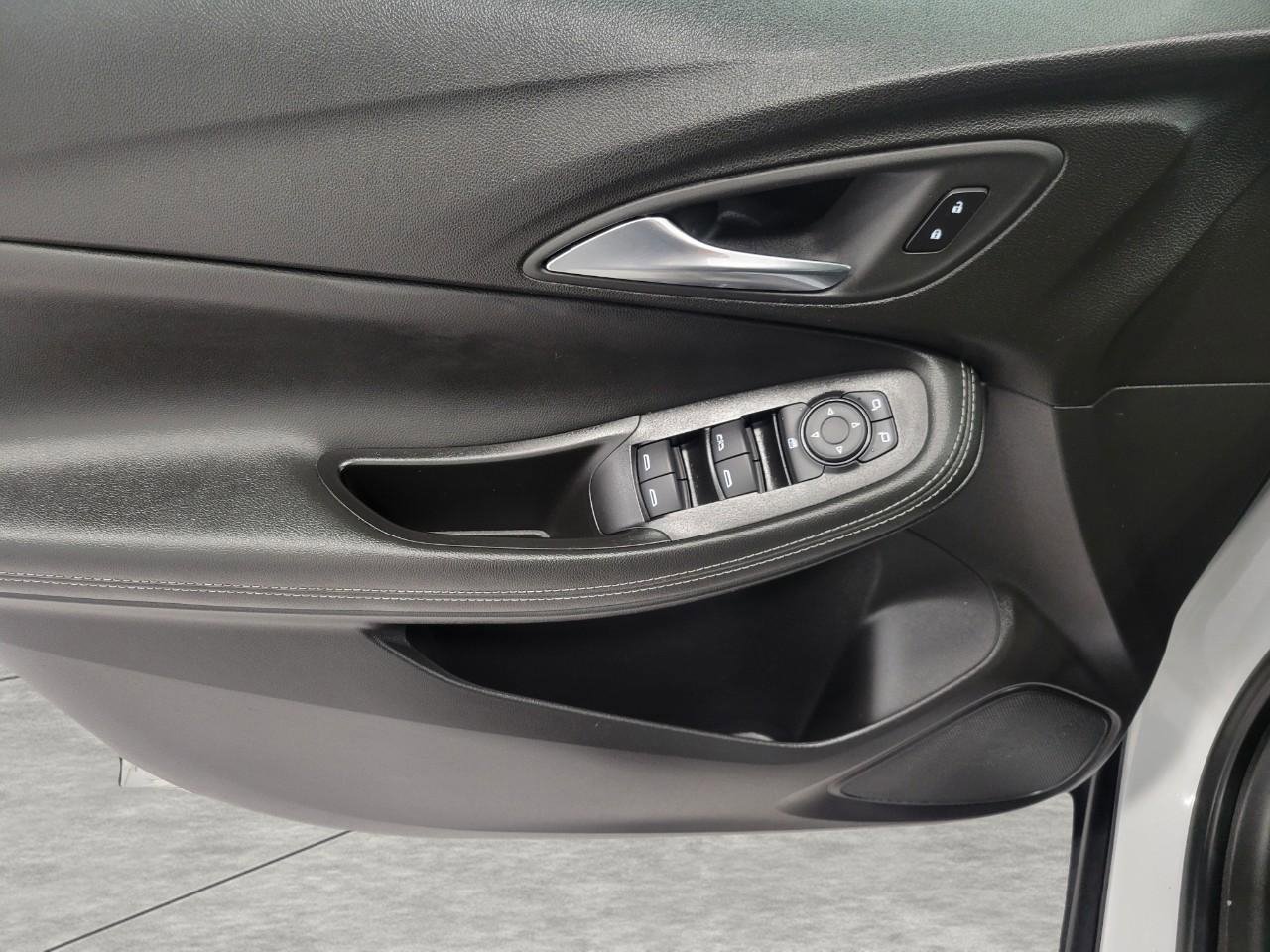 Used 2025 Buick Encore GX Preferred image 23