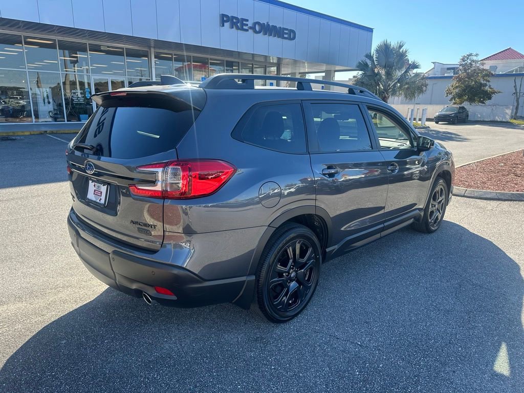 Used 2025 Subaru Ascent Bronze Edition image 2