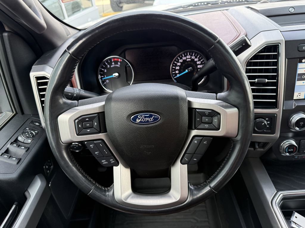 Used 2019 Ford F350 Platinum w/ Platinum Ultimate Package AWD/4WD image 13