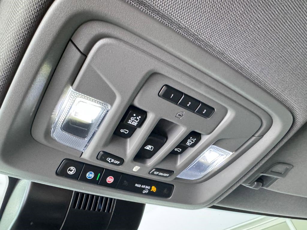 Certified 2024 GMC Sierra 2500 Denali w/ Denali Reserve Package image 27