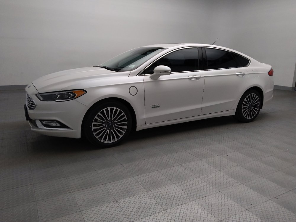 Used 2017 Ford Fusion Energi Titanium image 2