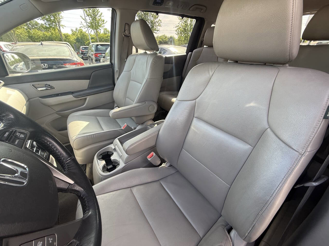 Used 2015 Honda Odyssey EX-L image 11