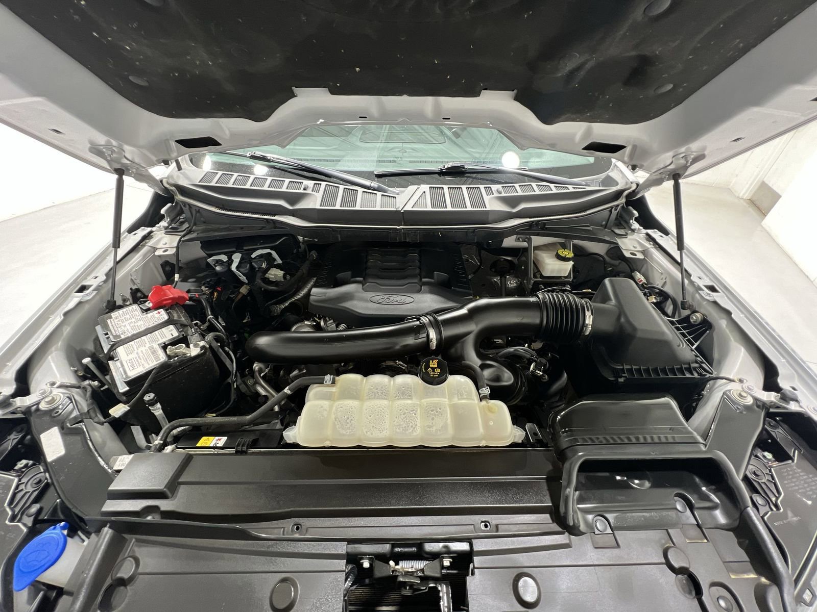 Used 2023 Ford F150 XLT image 25