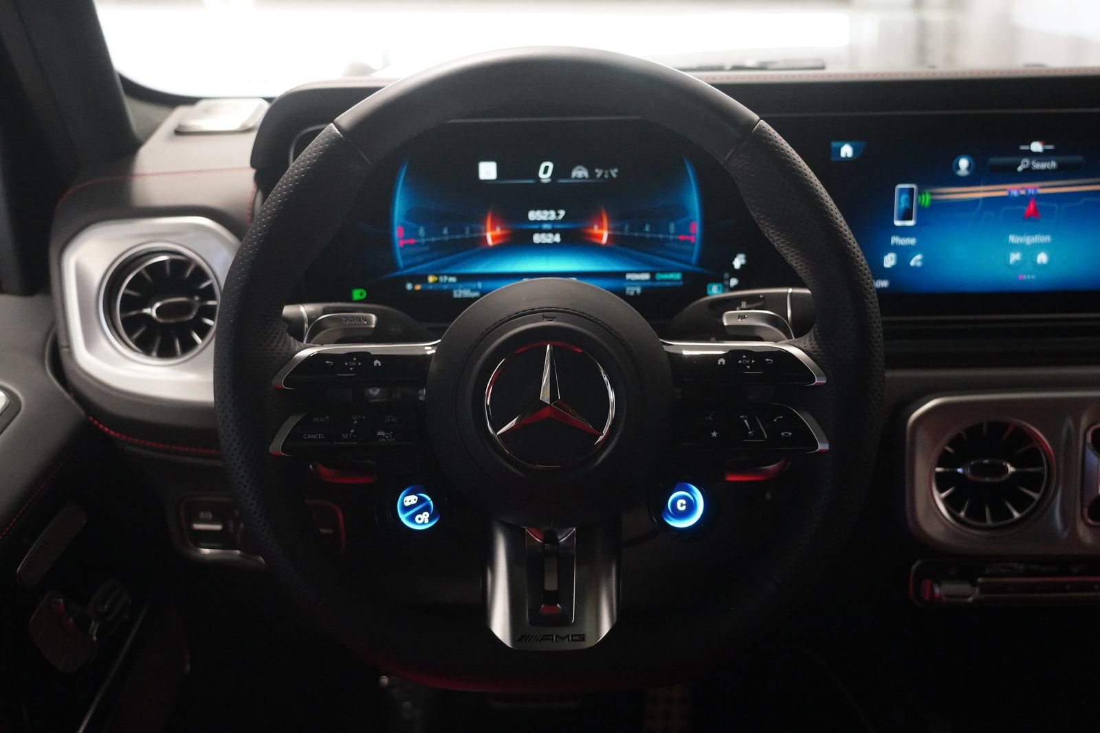 Used 2025 Mercedes-Benz G 63 AMG 4MATIC image 15