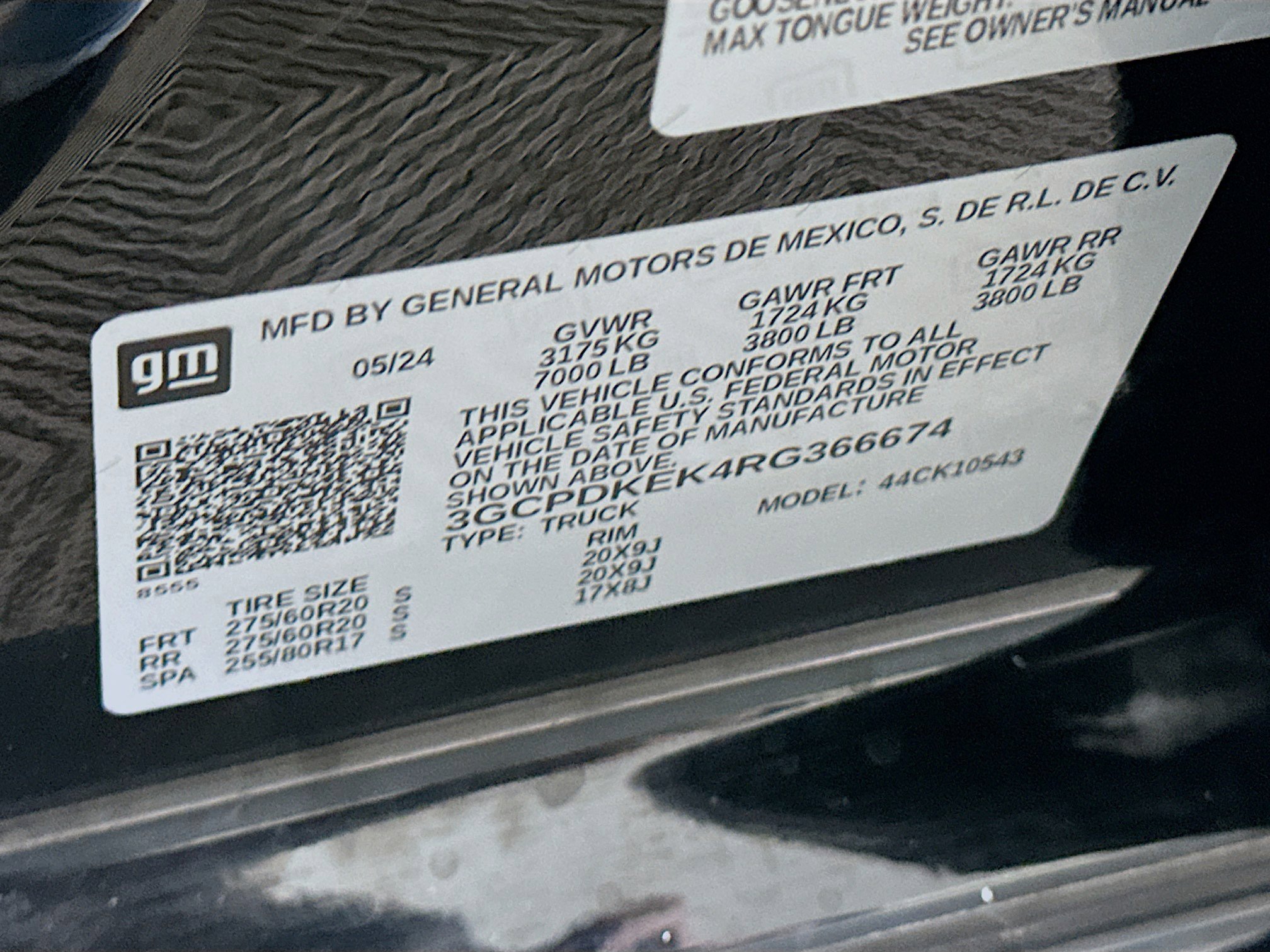 Used 2024 Chevrolet Silverado 1500 LT image 12