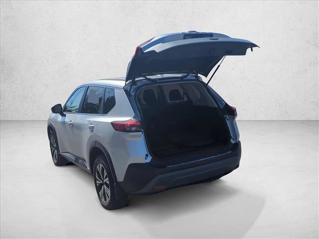 Used 2023 Nissan Rogue SV image 9