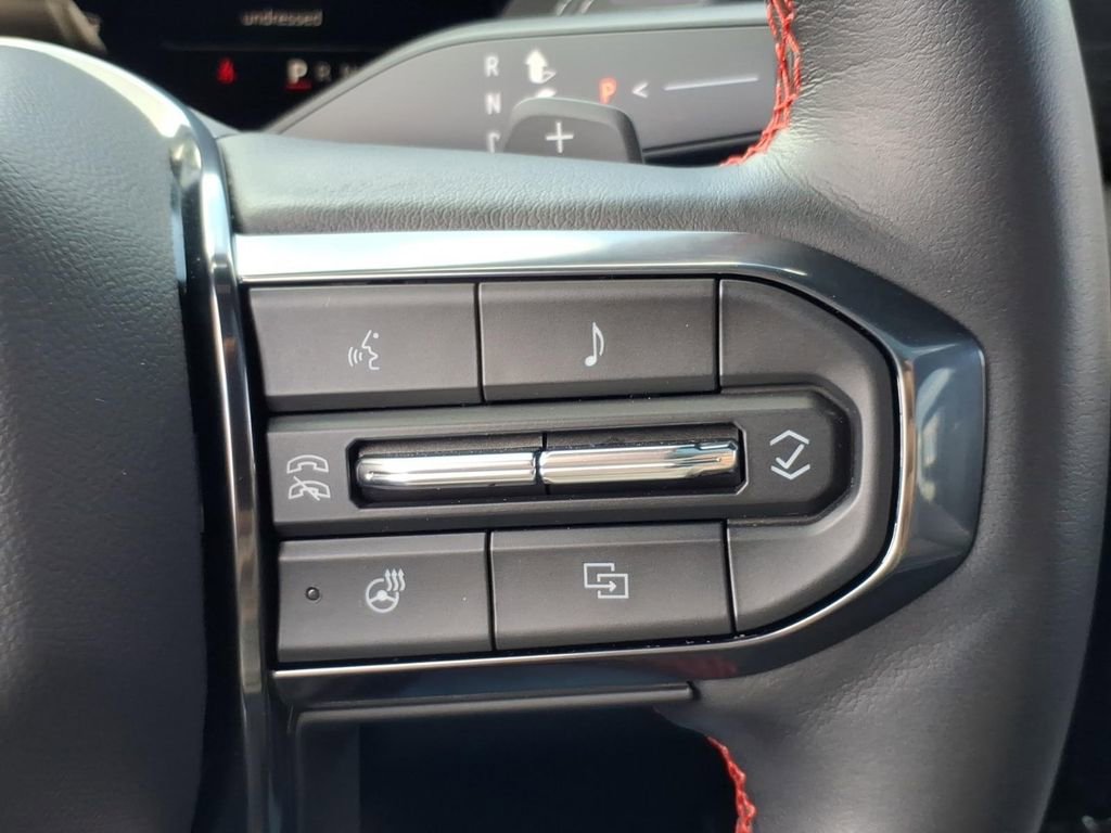 Used 2025 GMC Yukon AT4 Ultimate w/ LPO, Floor Liner Package image 25