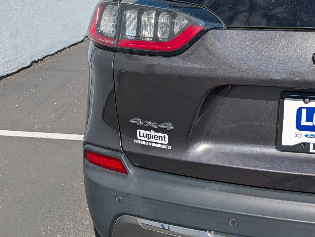 Used 2019 Jeep Cherokee Limited AWD/4WD image 5