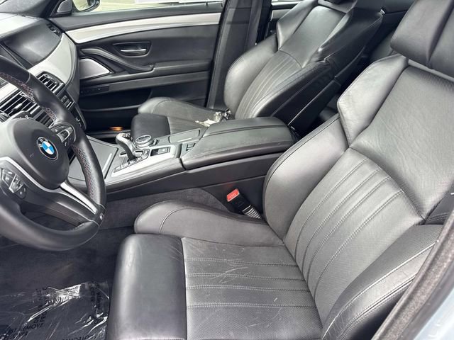 Used 2014 BMW M5 RWD image 21