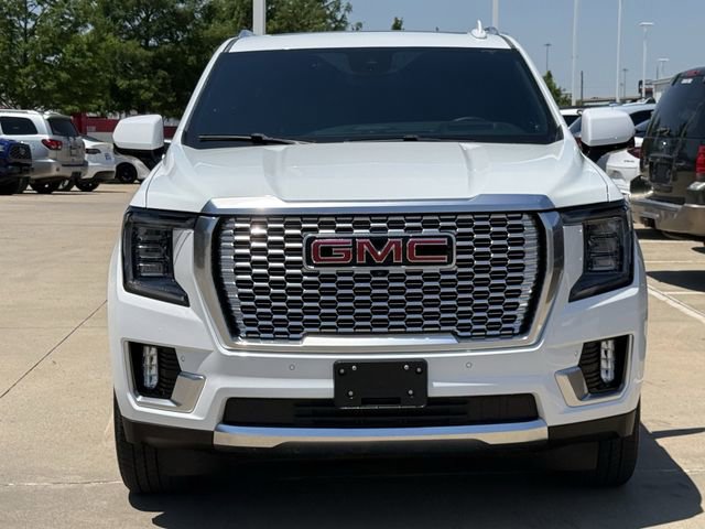 Used 2024 GMC Yukon XL Denali RWD image 8