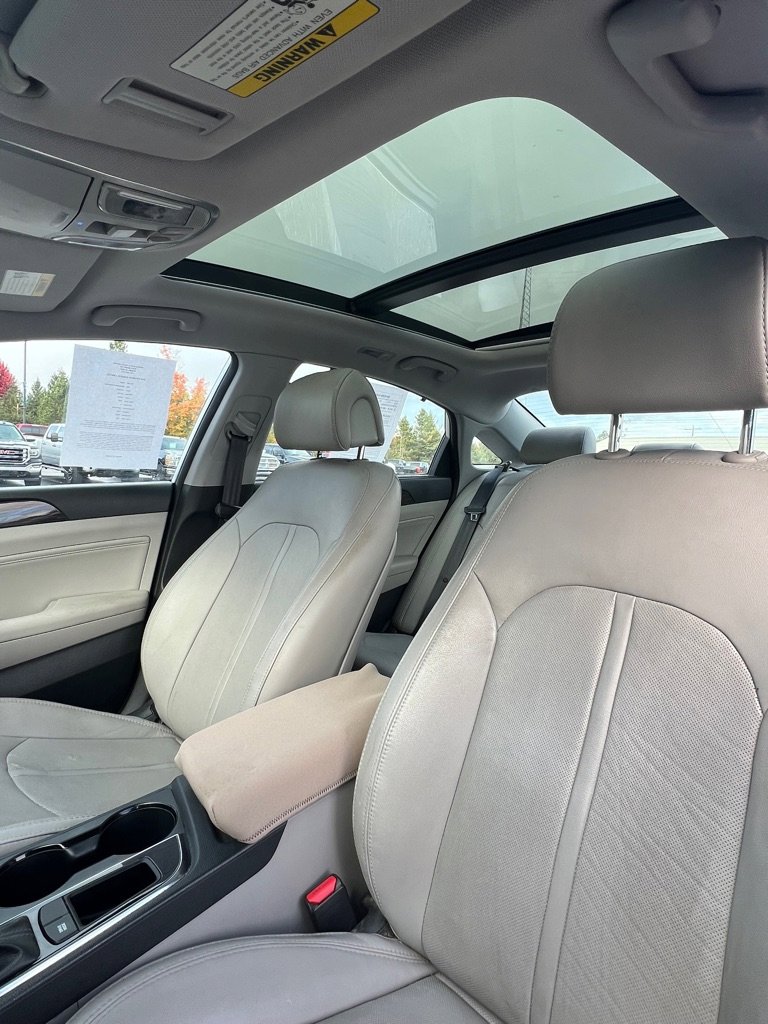 Used 2016 Hyundai Sonata Limited w/ Option Group 04 image 9