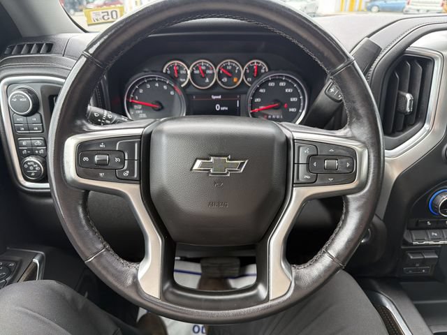 Used 2020 Chevrolet Silverado 1500 LT Trail Boss AWD/4WD image 11