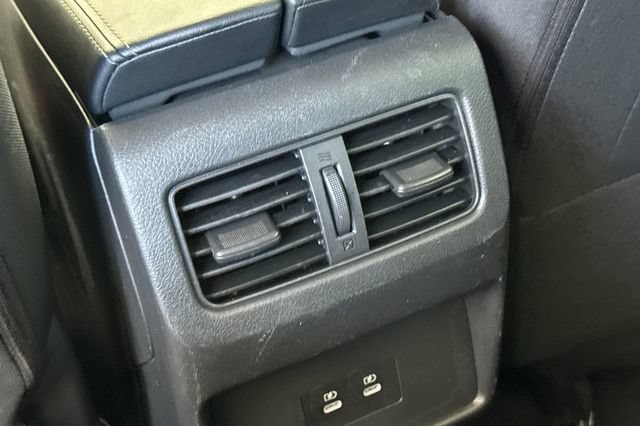 Used 2024 Nissan Rogue SV AWD/4WD image 44