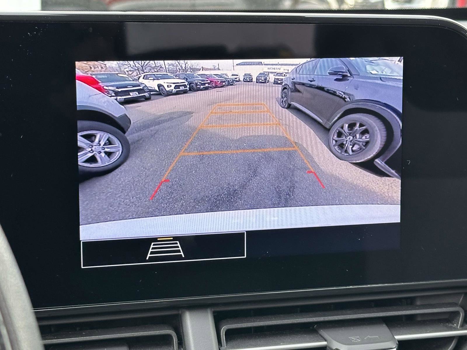 Used 2024 Chevrolet Trax LS w/ LS Convenience Package image 26