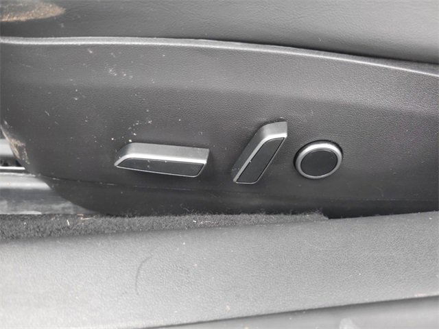 Used 2023 Tesla Model 3 Standard Range image 20