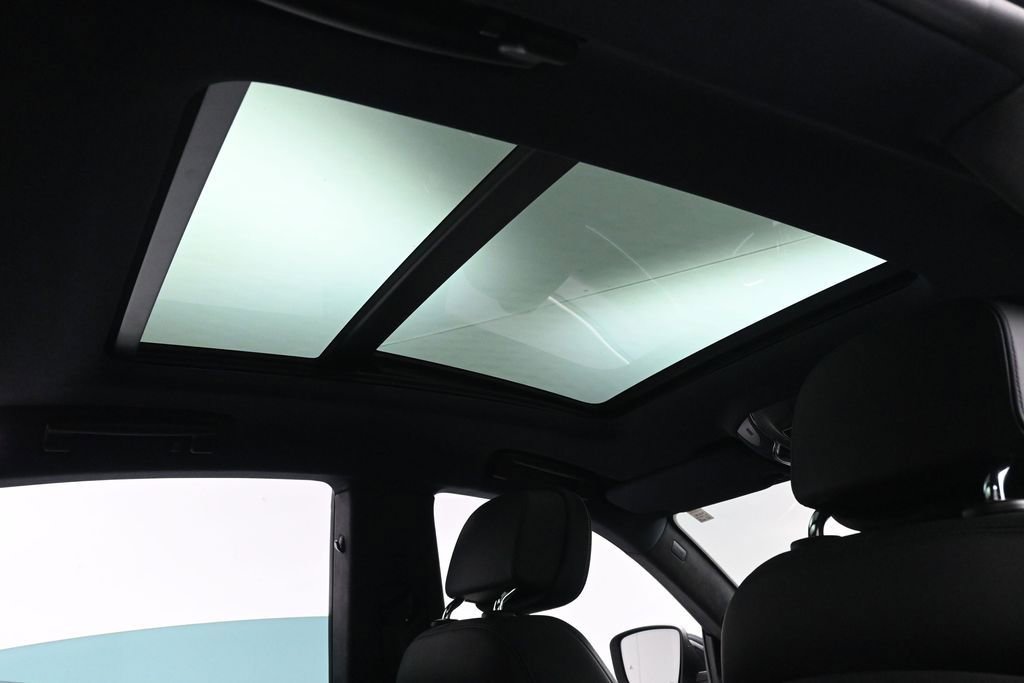 Used 2022 Maserati Levante GT AWD/4WD image 23