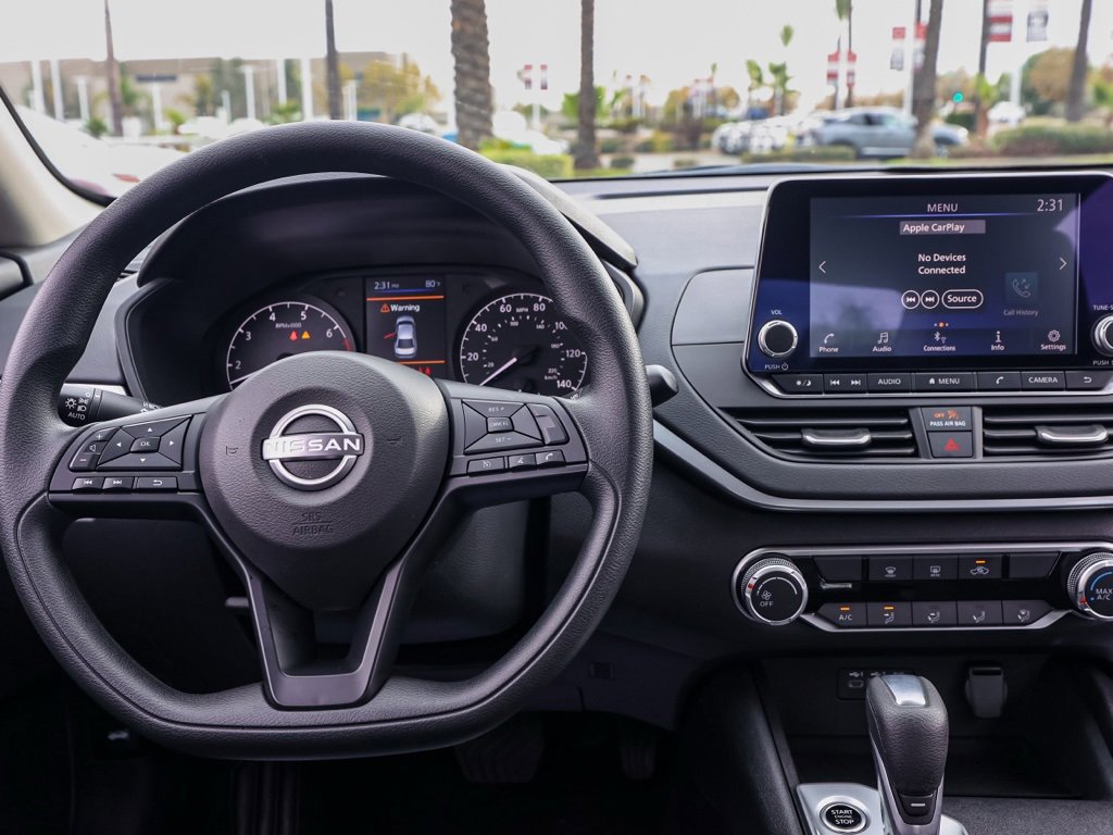 Used 2025 Nissan Altima 2.5 S image 21