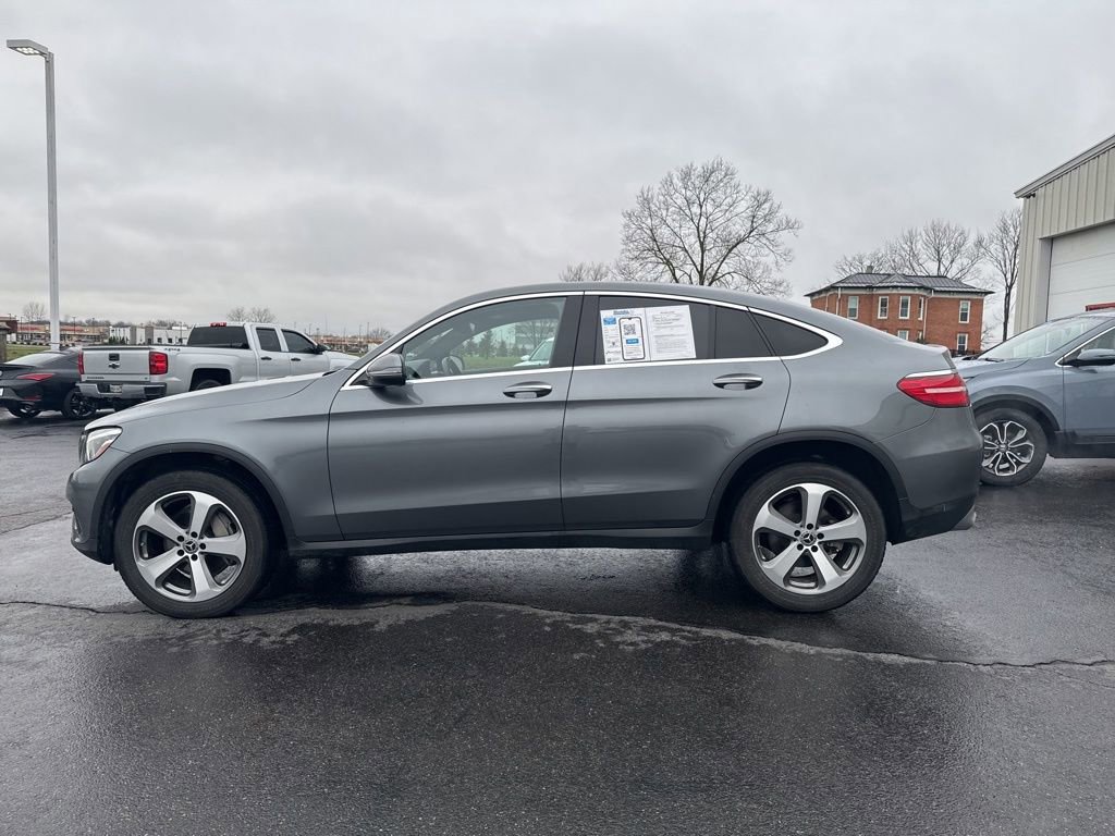Used 2018 Mercedes-Benz GLC 300 4MATIC Coupe image 4
