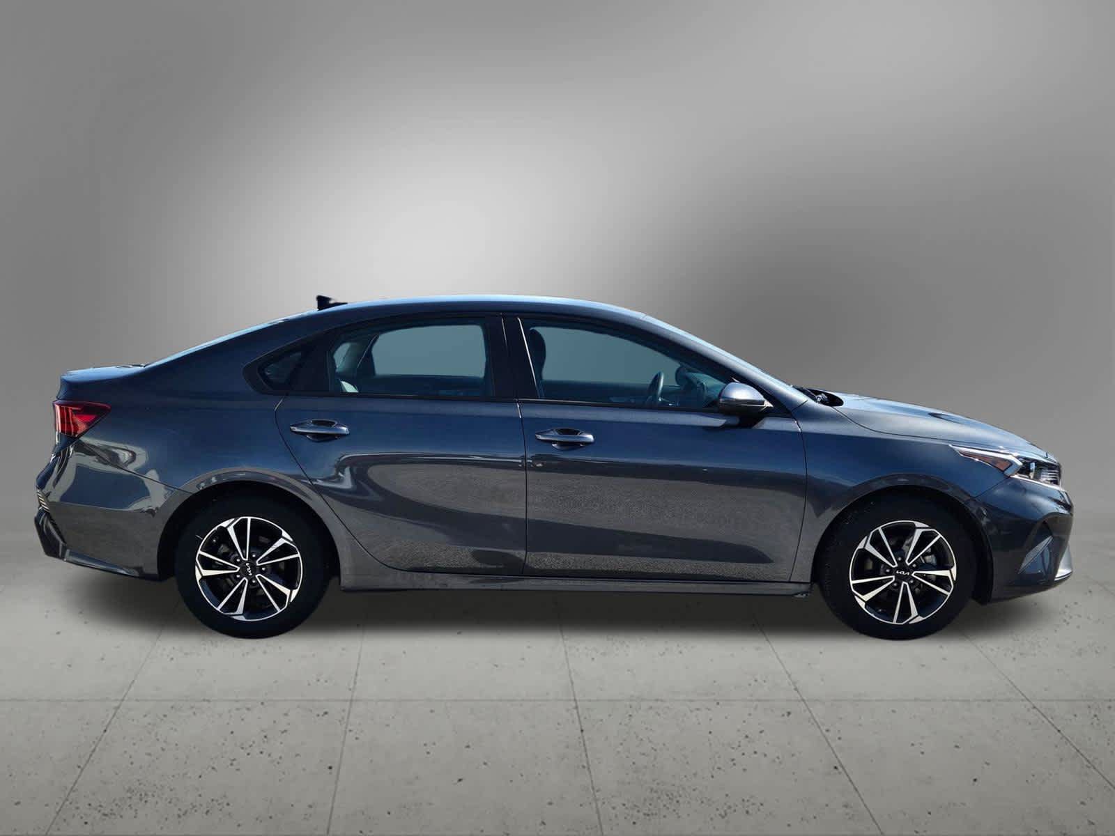 Used 2024 Kia Forte LXS FWD image 8