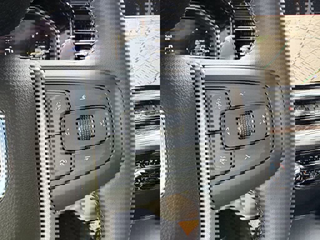 New 2026 GMC Sierra 1500 Elevation w/ LPO, Elevation Black Package image 32