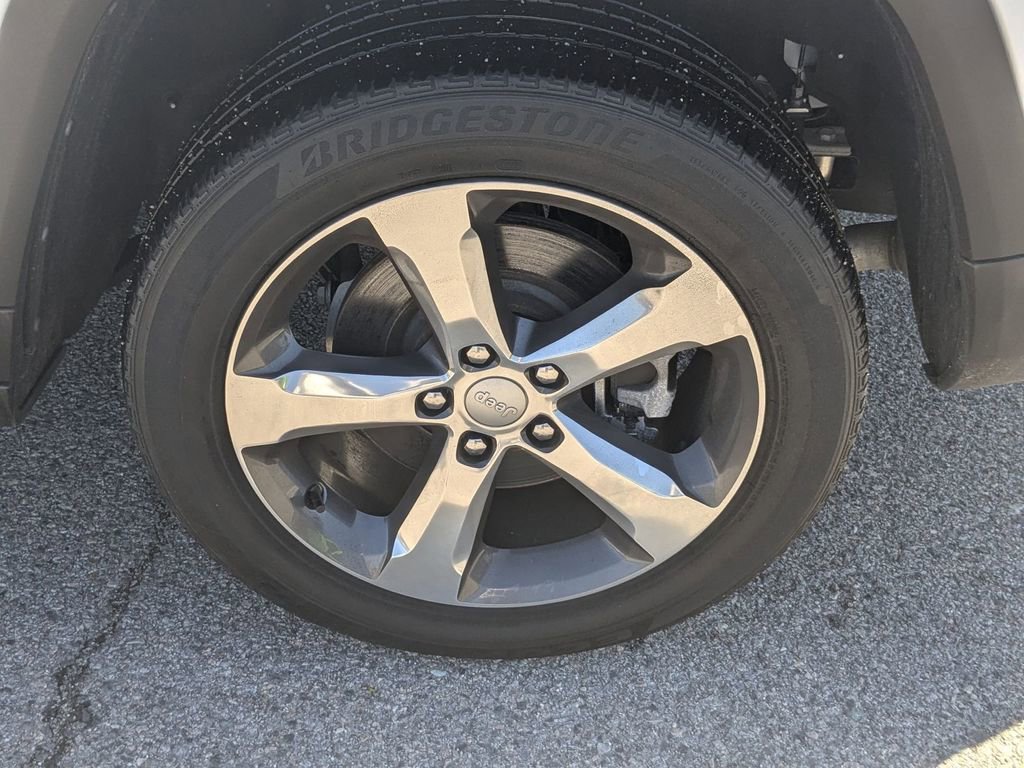 Used 2022 Jeep Grand Cherokee L Limited image 11