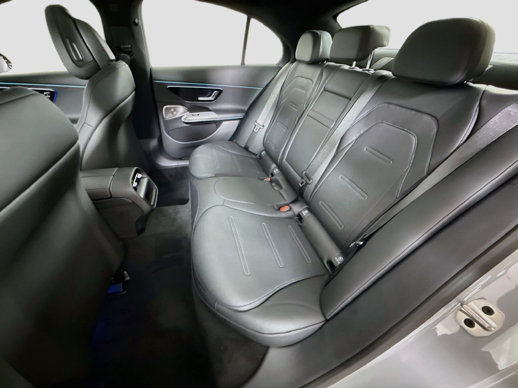 New 2027 Mercedes-Benz E 53 AMG e 4MATIC Sedan image 26