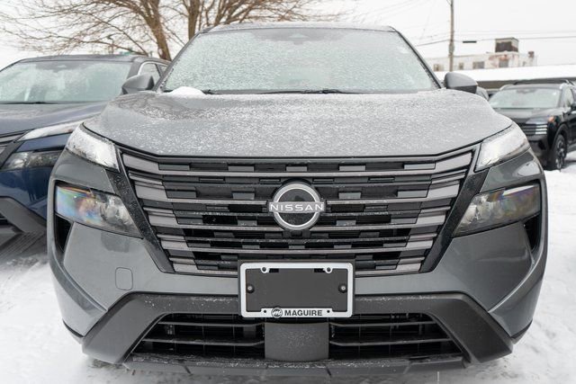 New 2026 Nissan Rogue SV image 2