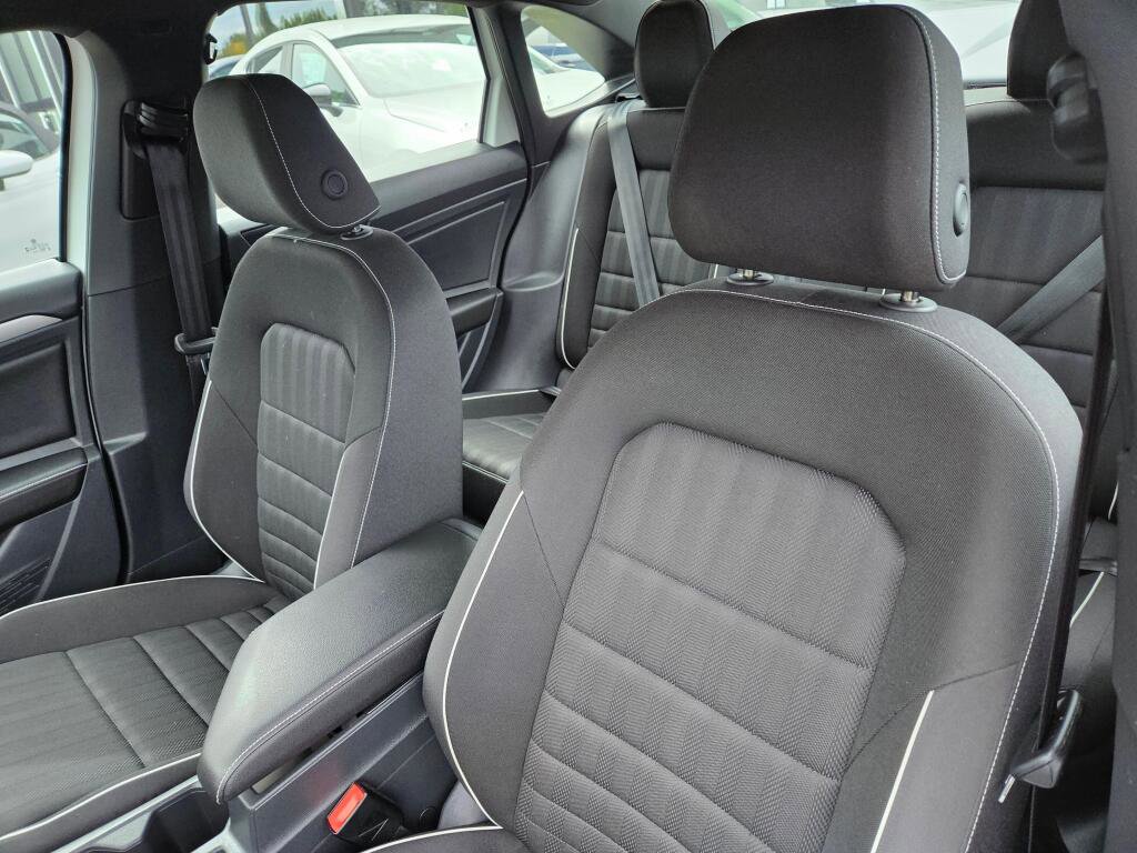 Used 2024 Volkswagen Jetta Sport FWD image 15