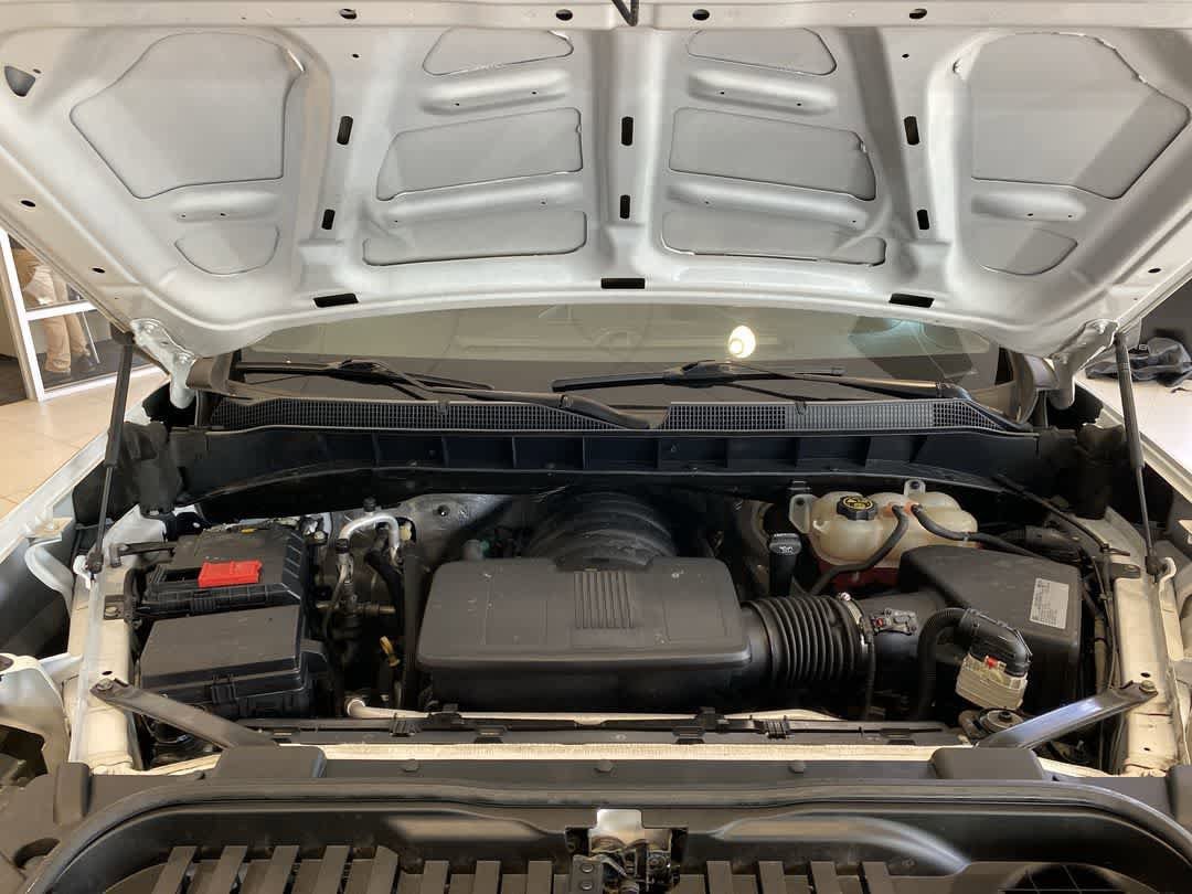 Used 2019 Chevrolet Silverado 1500 Custom Trail Boss w/ Custom Convenience Package AWD/4WD image 34