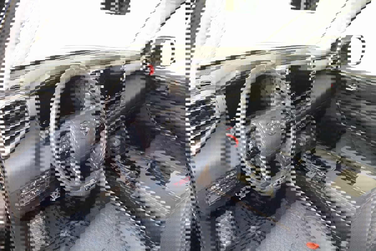 Used 2024 Toyota Sequoia Limited image 32